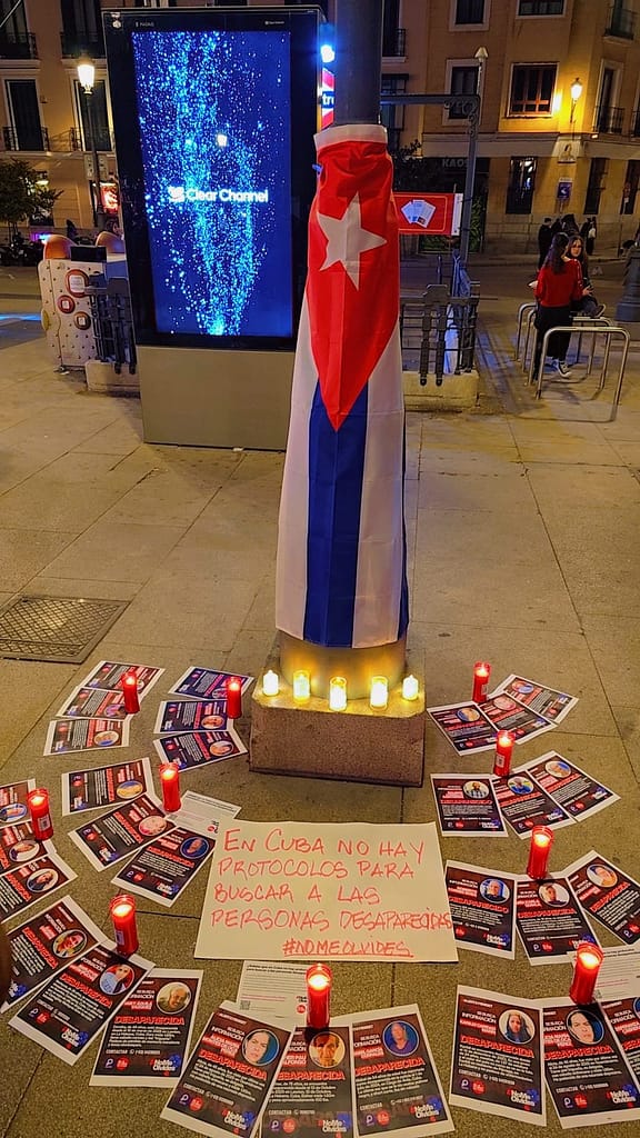 Vigilia en Madrid en el contexto de la campaña No me olvides